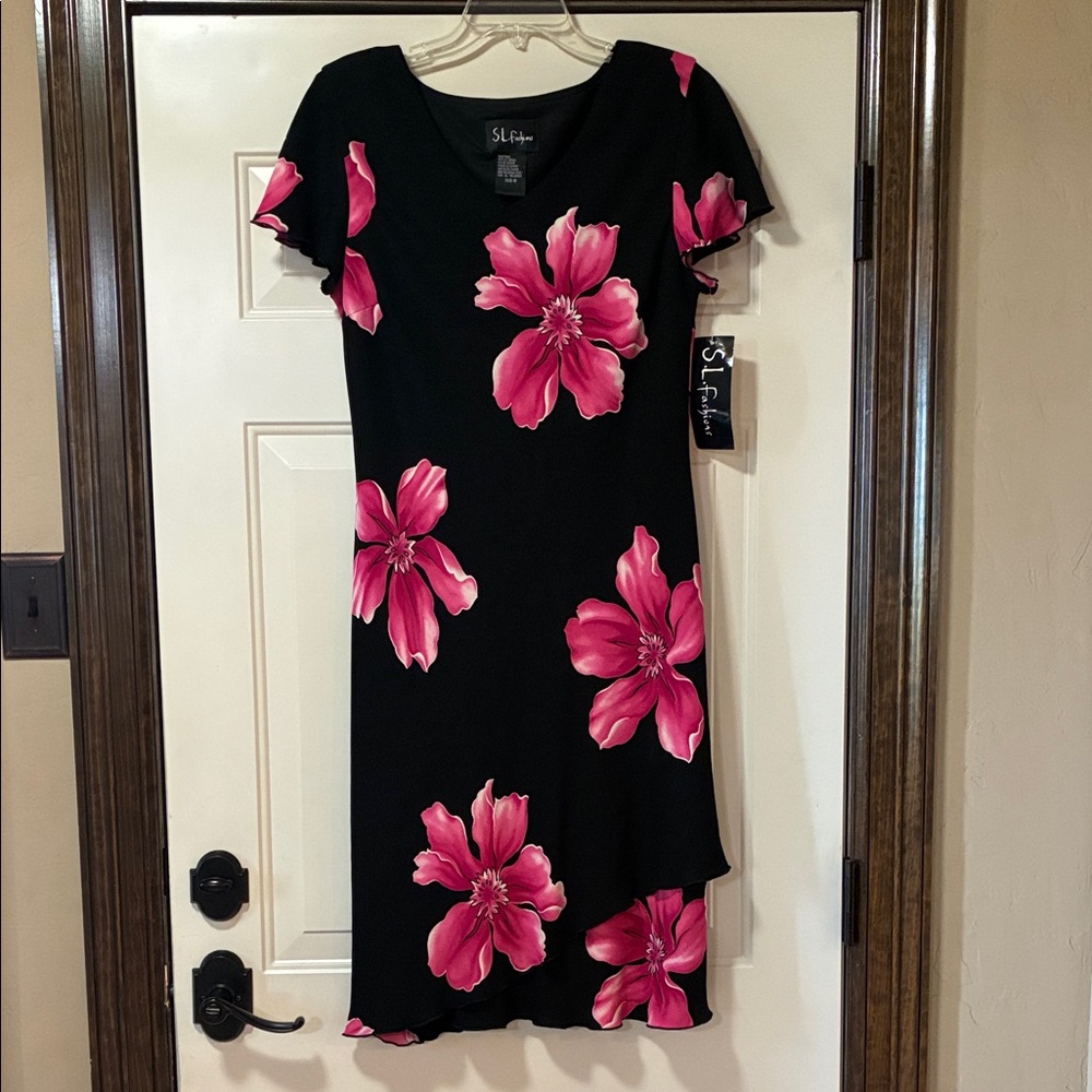 NWT Size 18 SL Fashions Black & Pink Floral Dress w/ Flutter Sleeves and Ruffles